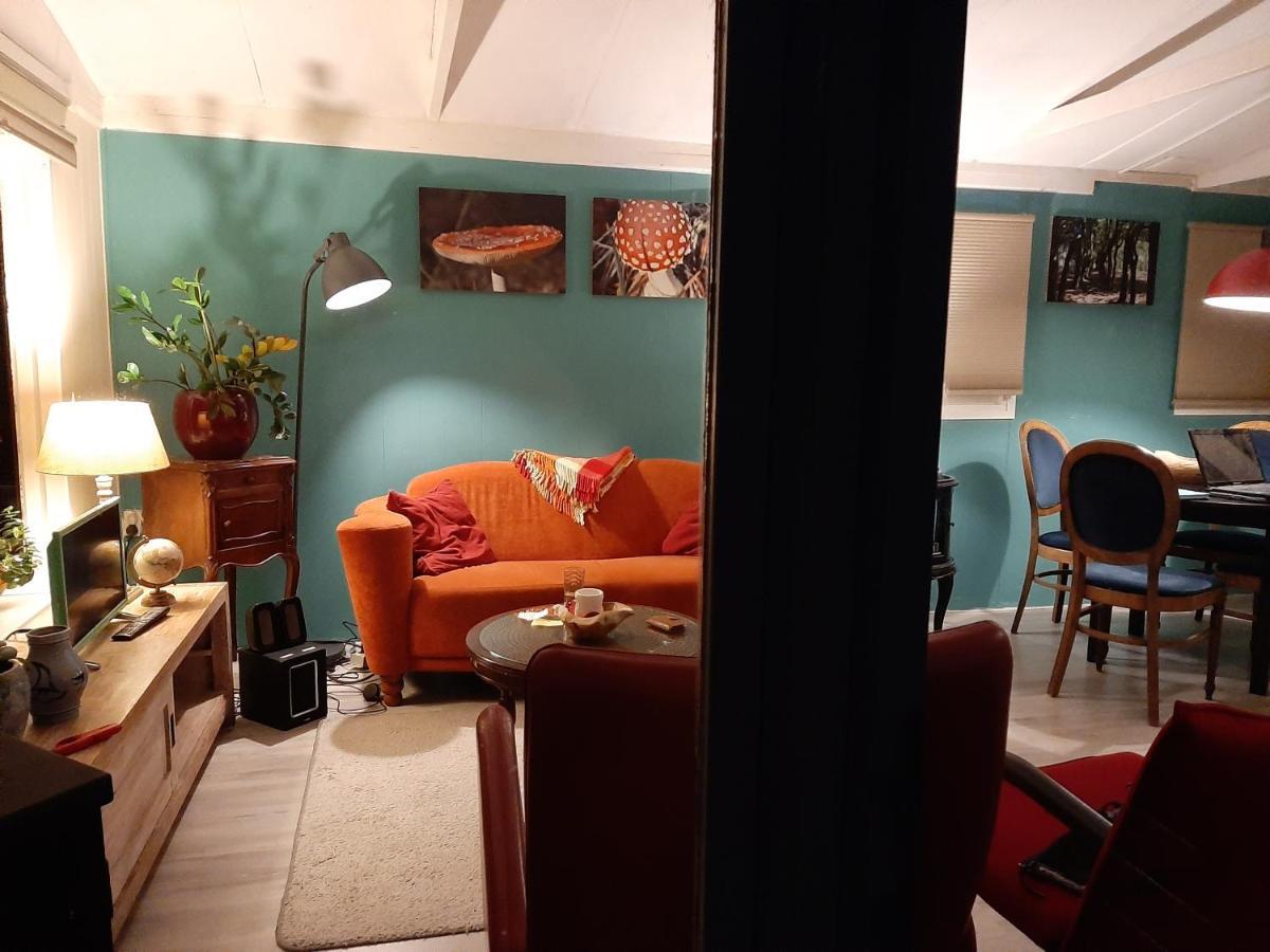 Boshuis Turquoise / Smaakvol Genieten Op De Veluwe * Hoenderloo